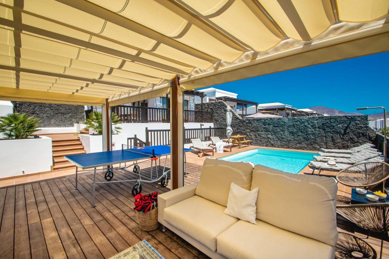 Villa Cavendish With Sea Views And Heatable Pool Close To Flamingo Beach Playa Blanca  Kültér fotó