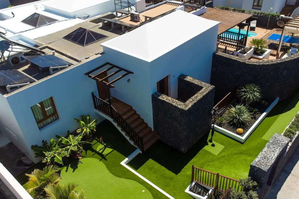 Villa Cavendish With Sea Views And Heatable Pool Close To Flamingo Beach Playa Blanca  Kültér fotó